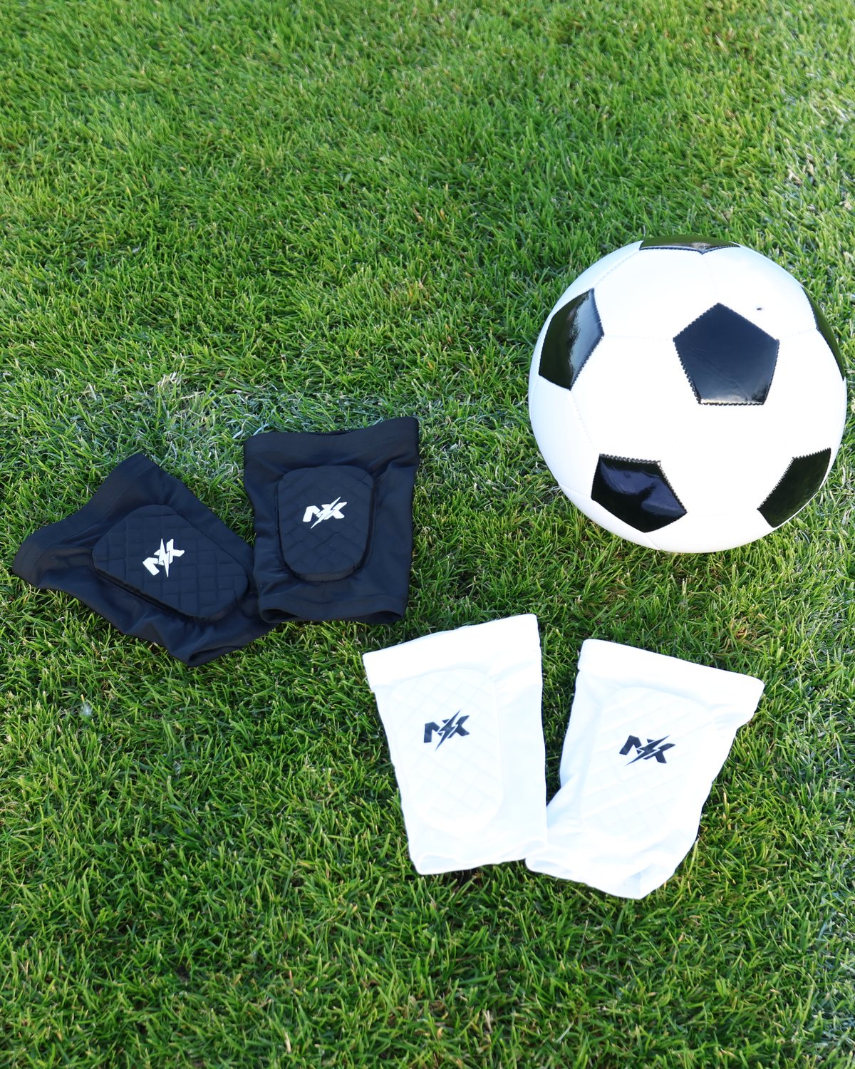 NO XCUSES Lightning Grip Socks